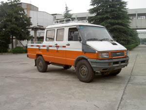 依維柯越野工程車