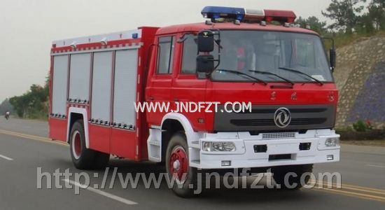 東風153泡沫消防車
